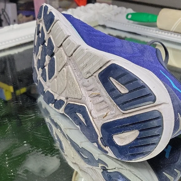 Mens 12D men's Hoka Arahi 6 running shoes in the "Outer Space/Bellwether Blue - Picture 7 of 9